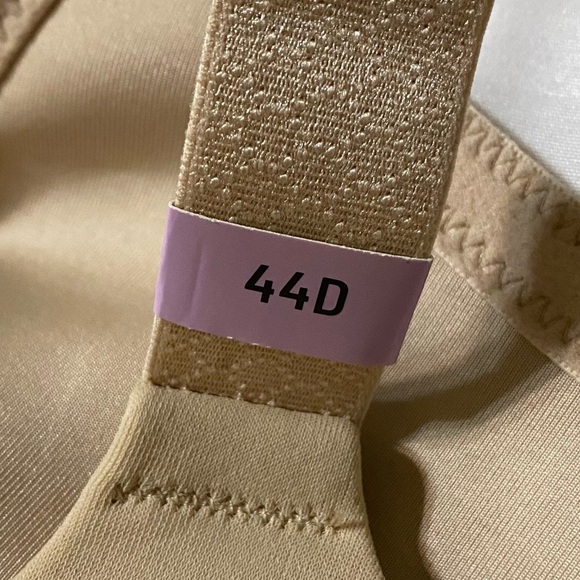 NEW Vanity Fair Beauty Back Smoothing Full-Figure Contour Bra 76380 Neutral 44D - Picture 12 of 12